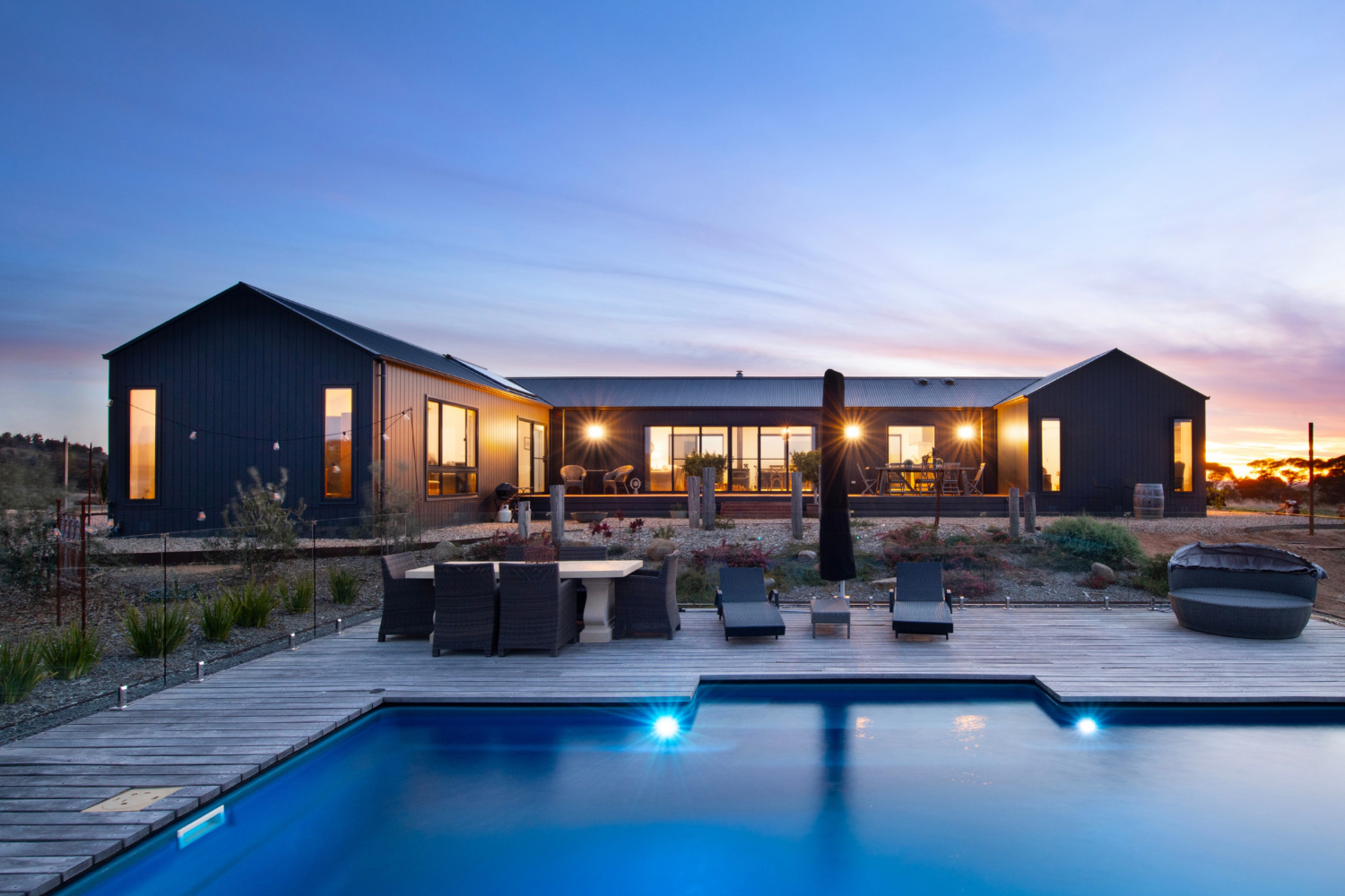 Untitled design - 2025-10-13T112839.280 Untitled design - 2025-10-13T112839.280